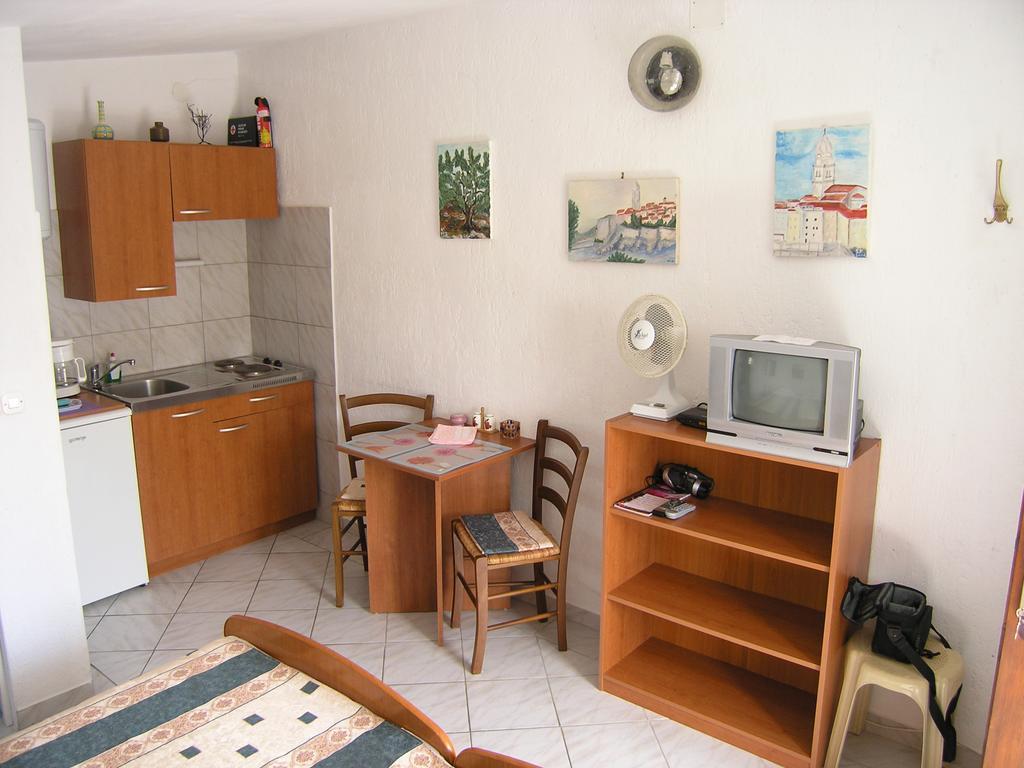 Apartmani Plach Đảo Krk Ngoại thất bức ảnh